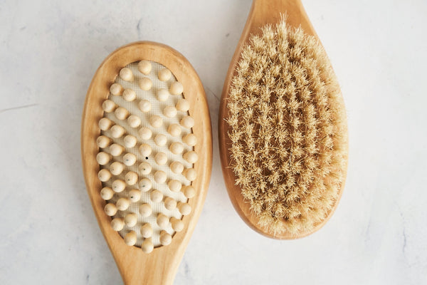 How to Dry Brush to Reduce Cellulite