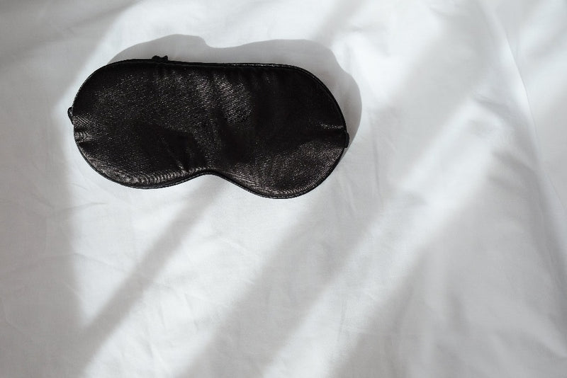 Silk Eye Mask Black